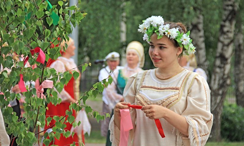 Свадебные обычаи и традиции в России